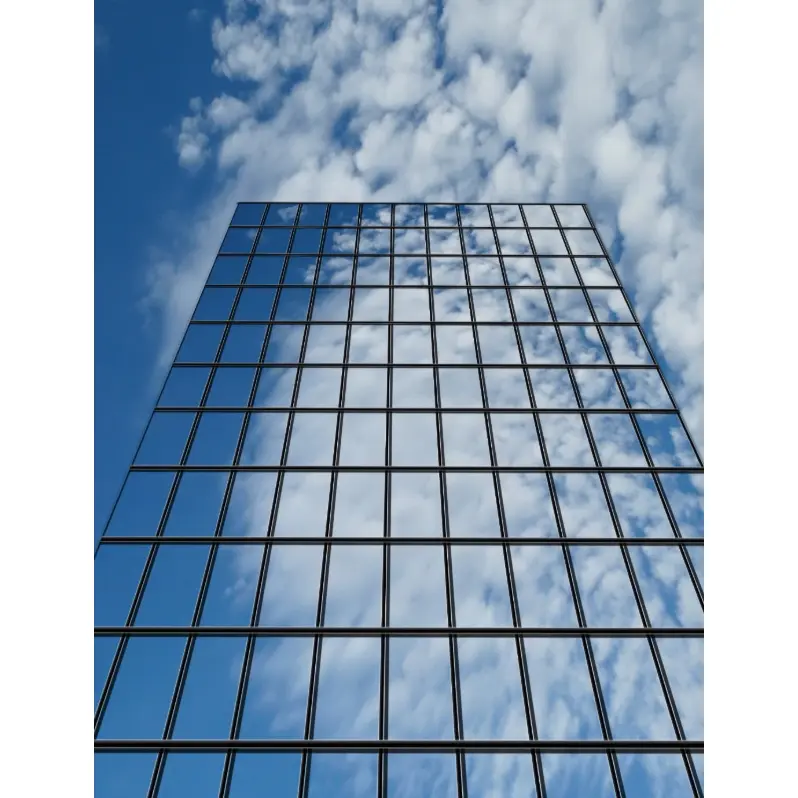 Low-E-Glas für Vorhangfassaden